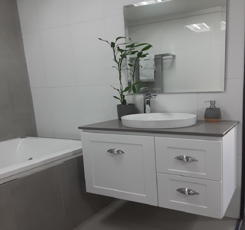 Vanities Showerama Australia, Recessed Mirrored Bathroom Cabinets Australia